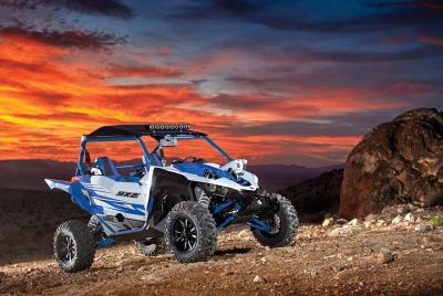 2016.yamaha.yxz1000r.white-and-blue.front-right.parked.on-rocks.jpg
