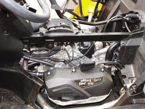2011.can-am.commander.close-up.engine.jpg
