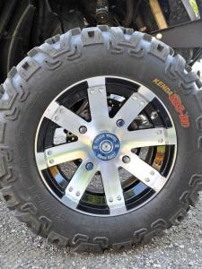 2012.polaris.rzr4_.mtc-kenda-tires.vision-wheel-rims.close-up.jpg