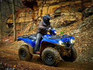 2016.yamaha.grizzly4x4eps.blue_.front-right.riding.on-trail.jpg