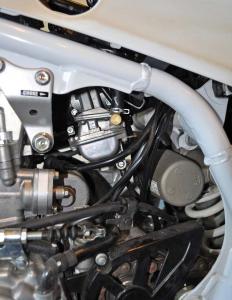 tech-tips.2016.honda.trx450r.carburetor.close-up.jpg